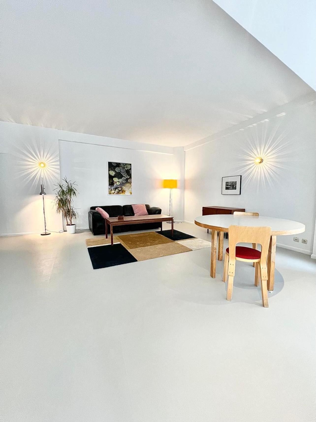 Apartment 5 Min From Grand Place 1 Bedroom Apt Renovated! Brüssel